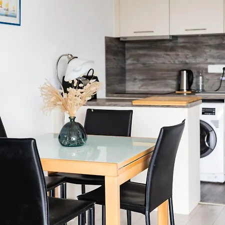 Appartamento Aiguillon, 4 Pers, à 5min à Pied, Parking *